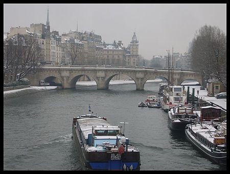 P2290458