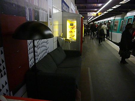 P2360498
