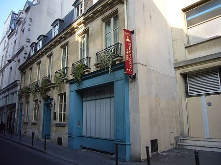 P2360211