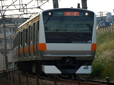 E233系中央線(浅川)