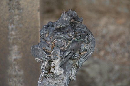法隆寺 中門手水
