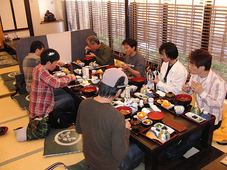 ウナギ食す