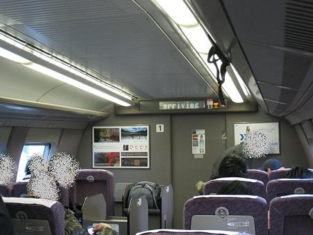 100224-新幹線 500車内