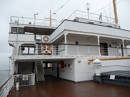 100428-氷川丸 甲板面・艦橋 (20)