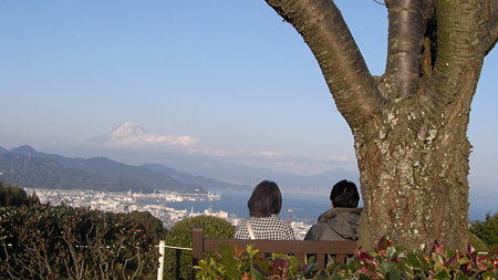 鉄平と早苗