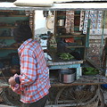 Photos: 2010.02.01　バナーラス　　野菜市場　噛み煙草屋