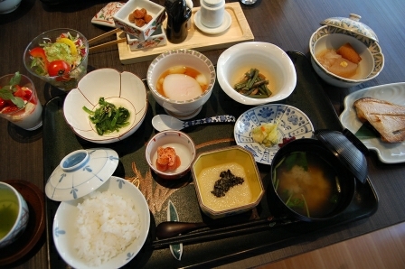朝食