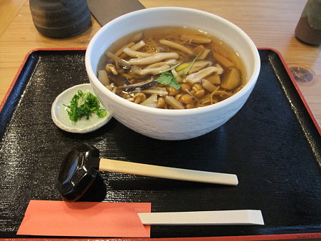 蕎麦:道の駅・十津川郷 きのこそば