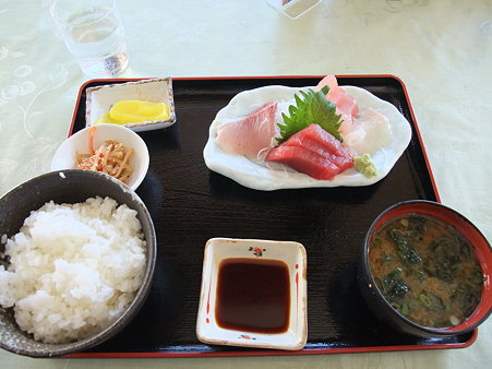 お刺身定食(道の駅・紀伊長島マンボウ【三重】)